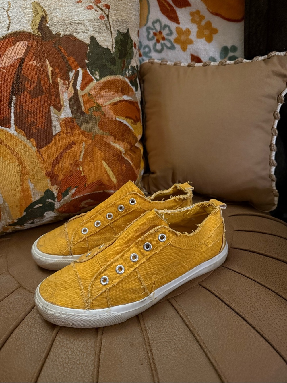 Corkys Babalu Slip On Sneakers Size 8 Mustard Yellow Worn